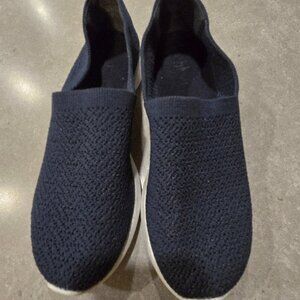 STYLE & CO. Masonn3 Women's Knit Low Top Slip-On Sneakers - Navy - Size 6M